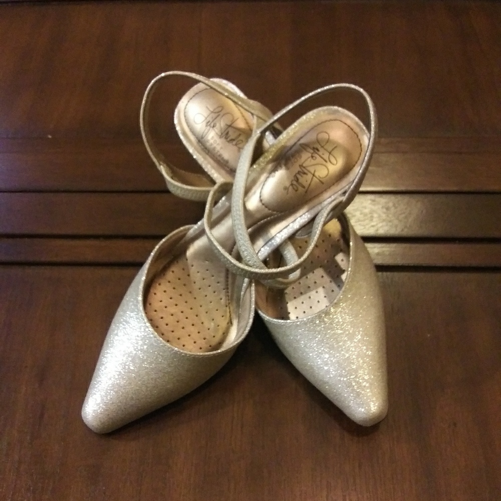 Life Stride Soft System Heels